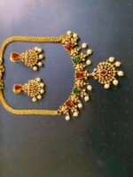 Multicolored stone Nanupatti with earrings - Image 3