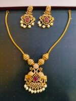 Traditional Nanu patti with earrings - Image 3