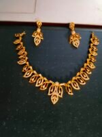 Diamond stone necklace with earrings