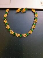 Elegant Green emrald necklace with earrings - Image 4