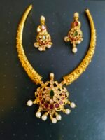 Traditional Gold-Plated Temple Jewelry Set - Image 3
